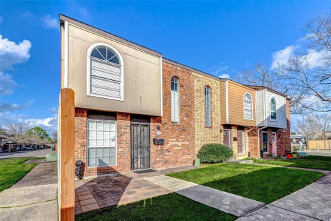 Photo of 1509 Bonanza Road, Houston, TX 77062 (MLS # 45401981)