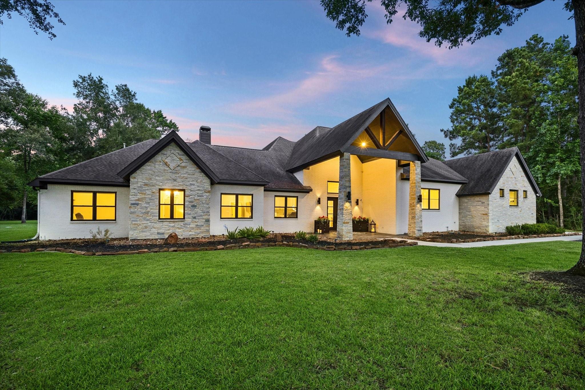10897 Lake Forest Drive