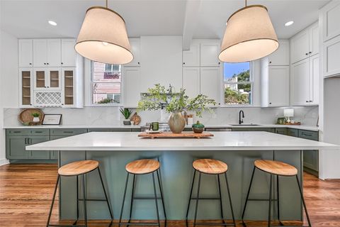 Photo of 2010 Rosenberg Street, Galveston, TX 77550 (MLS # 76451243)