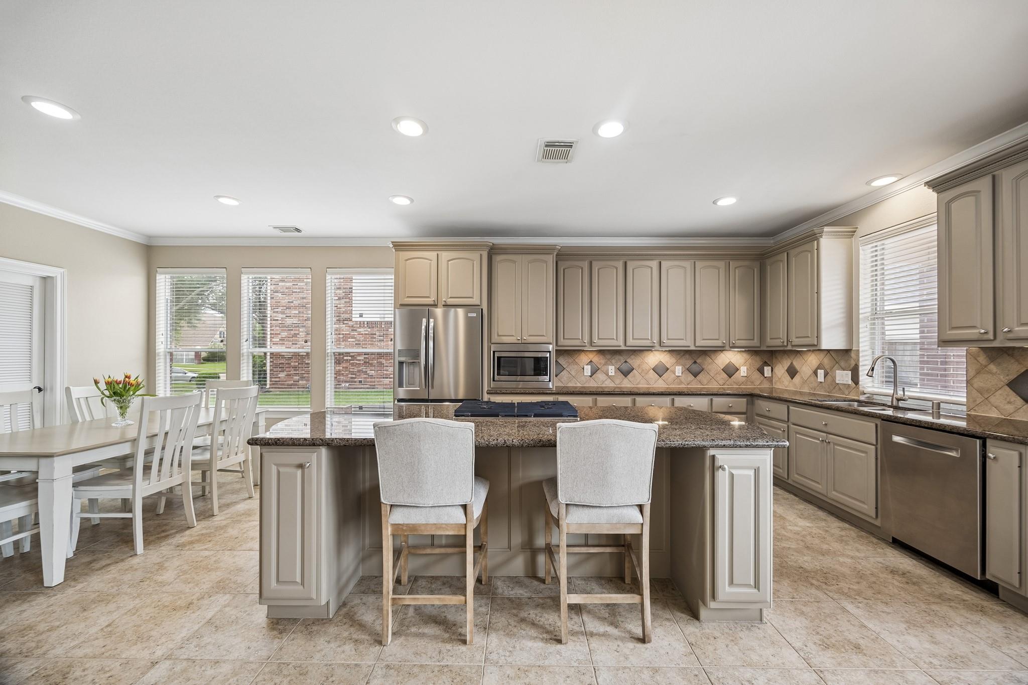 8107 Highland Forest Drive