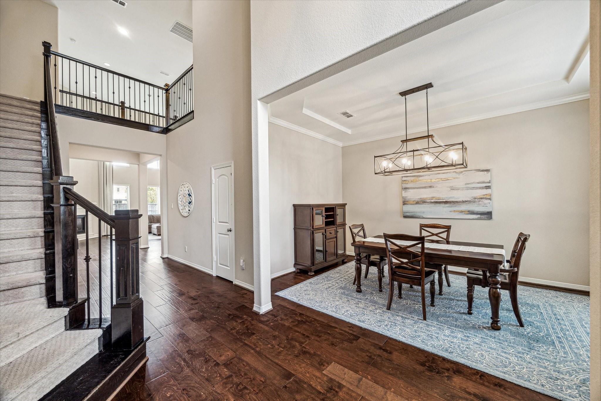 1911 Donna Temple Court