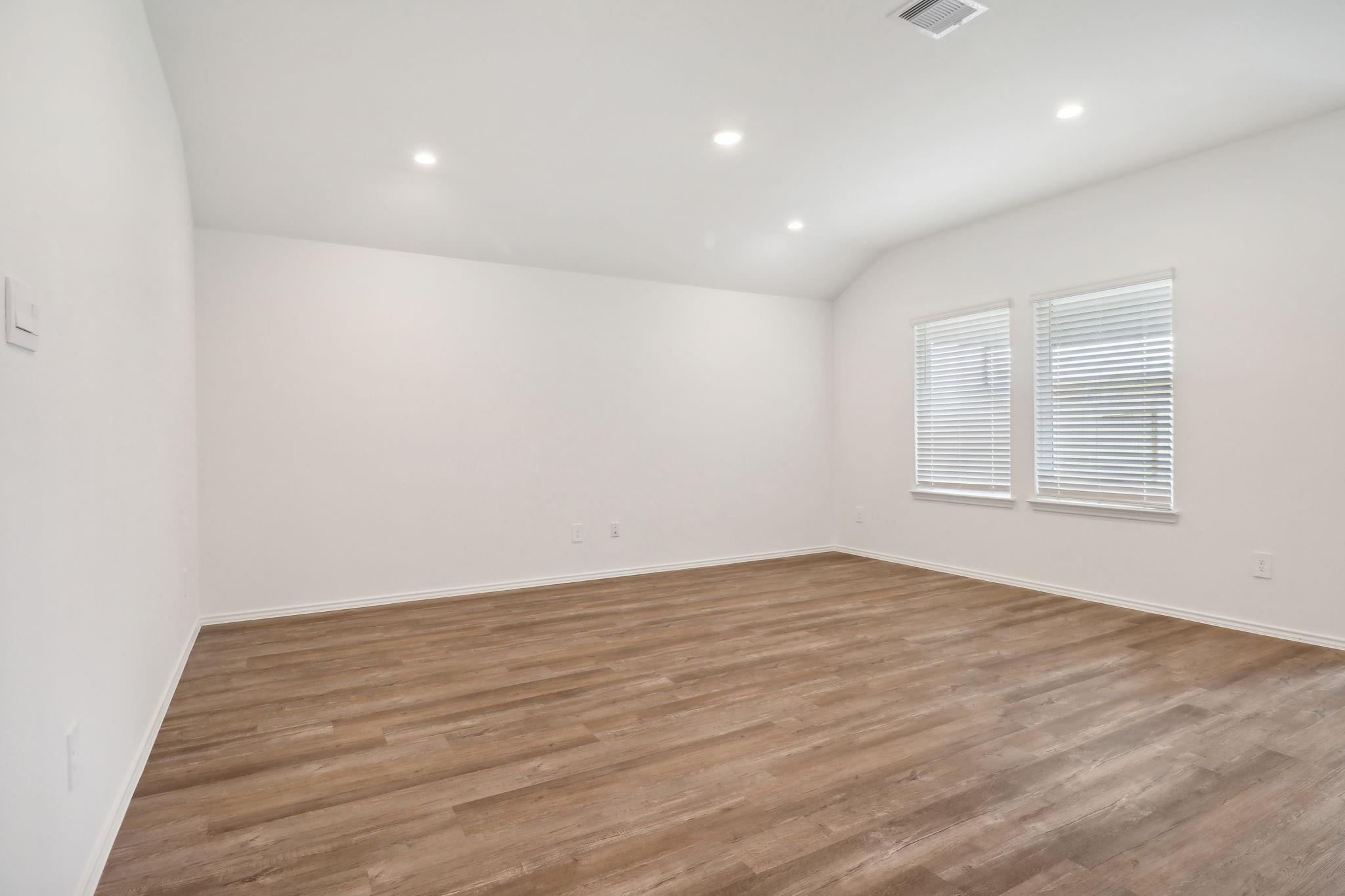 27708 Woodglen Mews Way