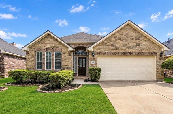 5315 LILAC GROVE LN, ROSHARON, TX 77583 - Image b7e12d839fef3c3ff779259dd2e34ecc/4227208199