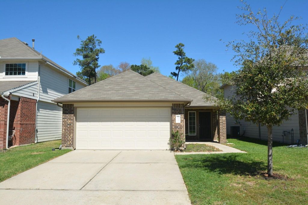 Photo of 12735 Foliage Trail, Houston, TX 77044 (MLS # 36035015)