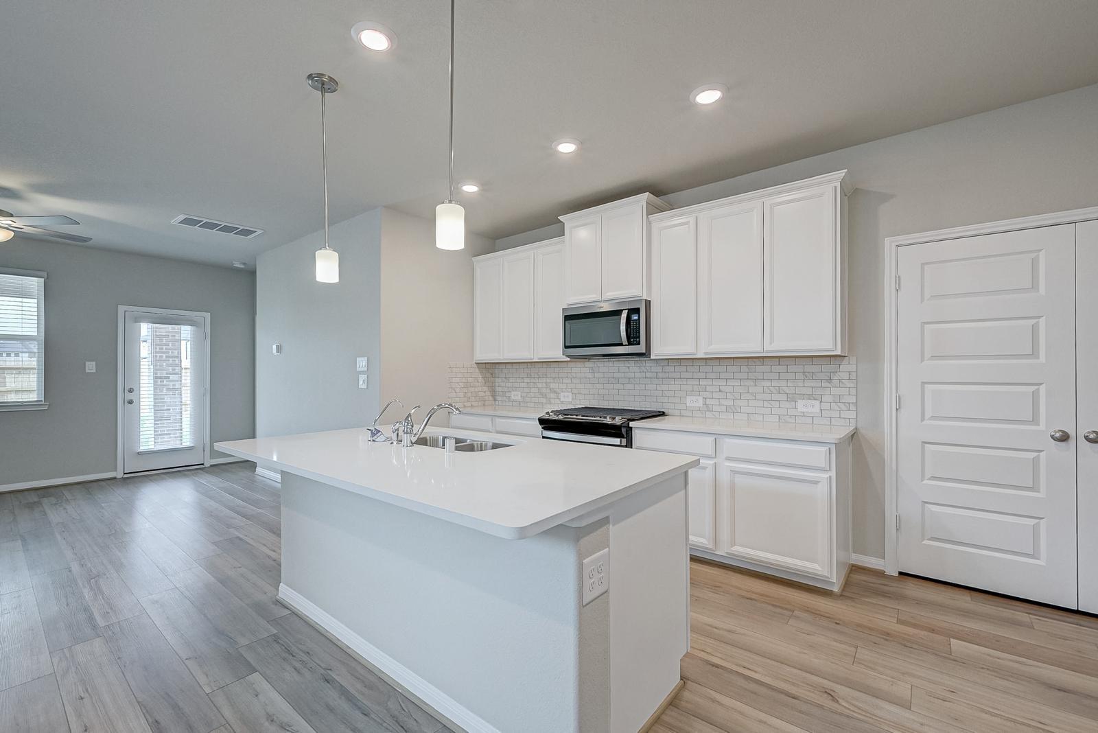 17613 Rosette Grass Drive