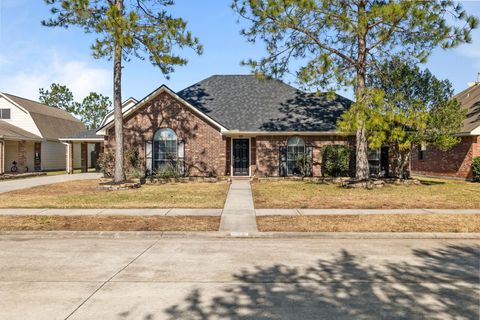 Homes For Sale - 2727 Brahman Drive<br/> Manvel, TX 77578