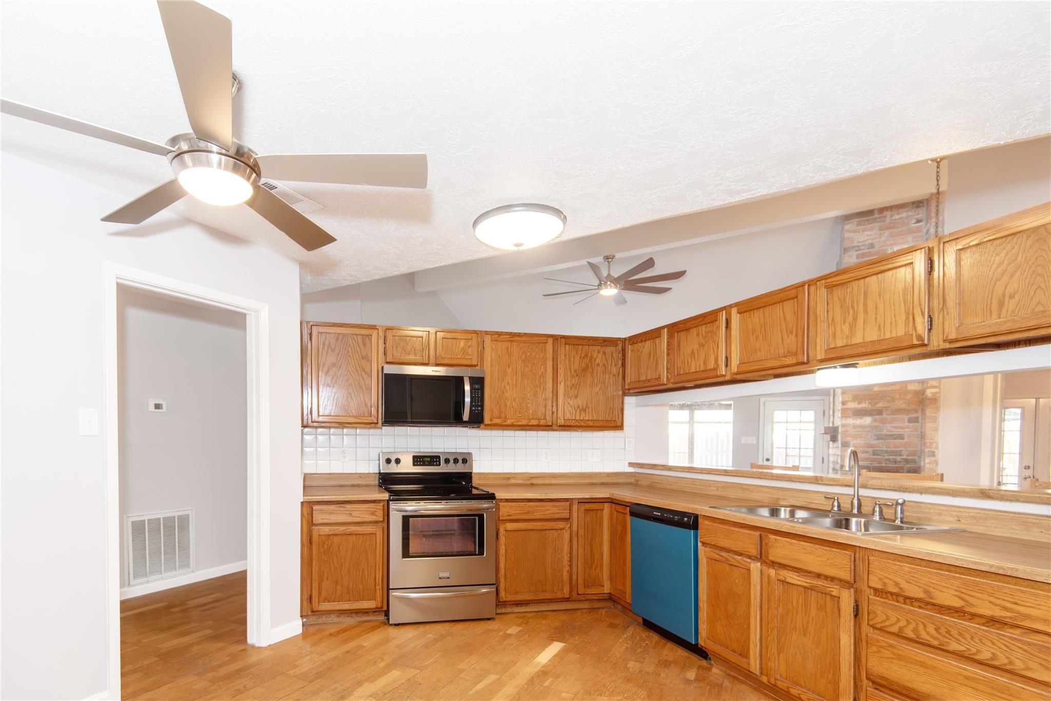 21734 Nickerton Lane