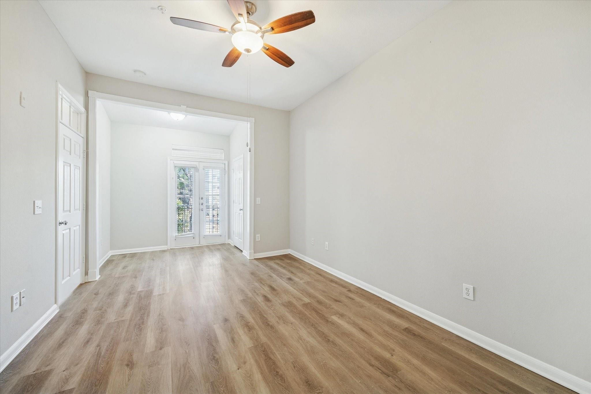5353 Memorial Drive 1035