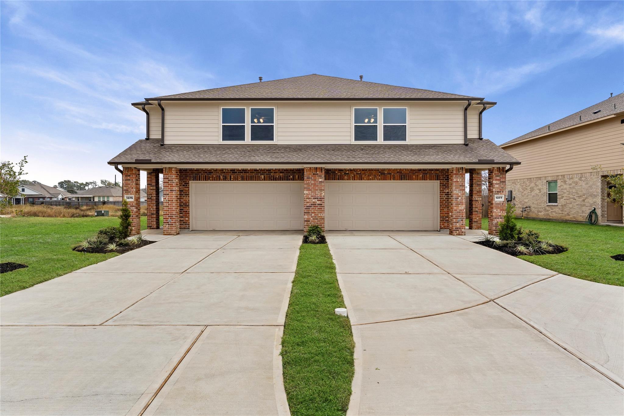 1376 Mixander Way