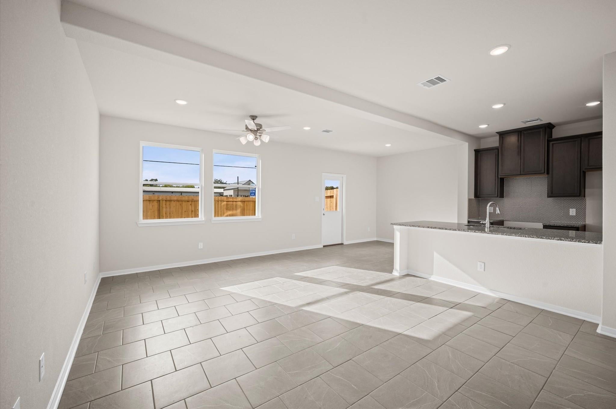 1376 Mixander Way