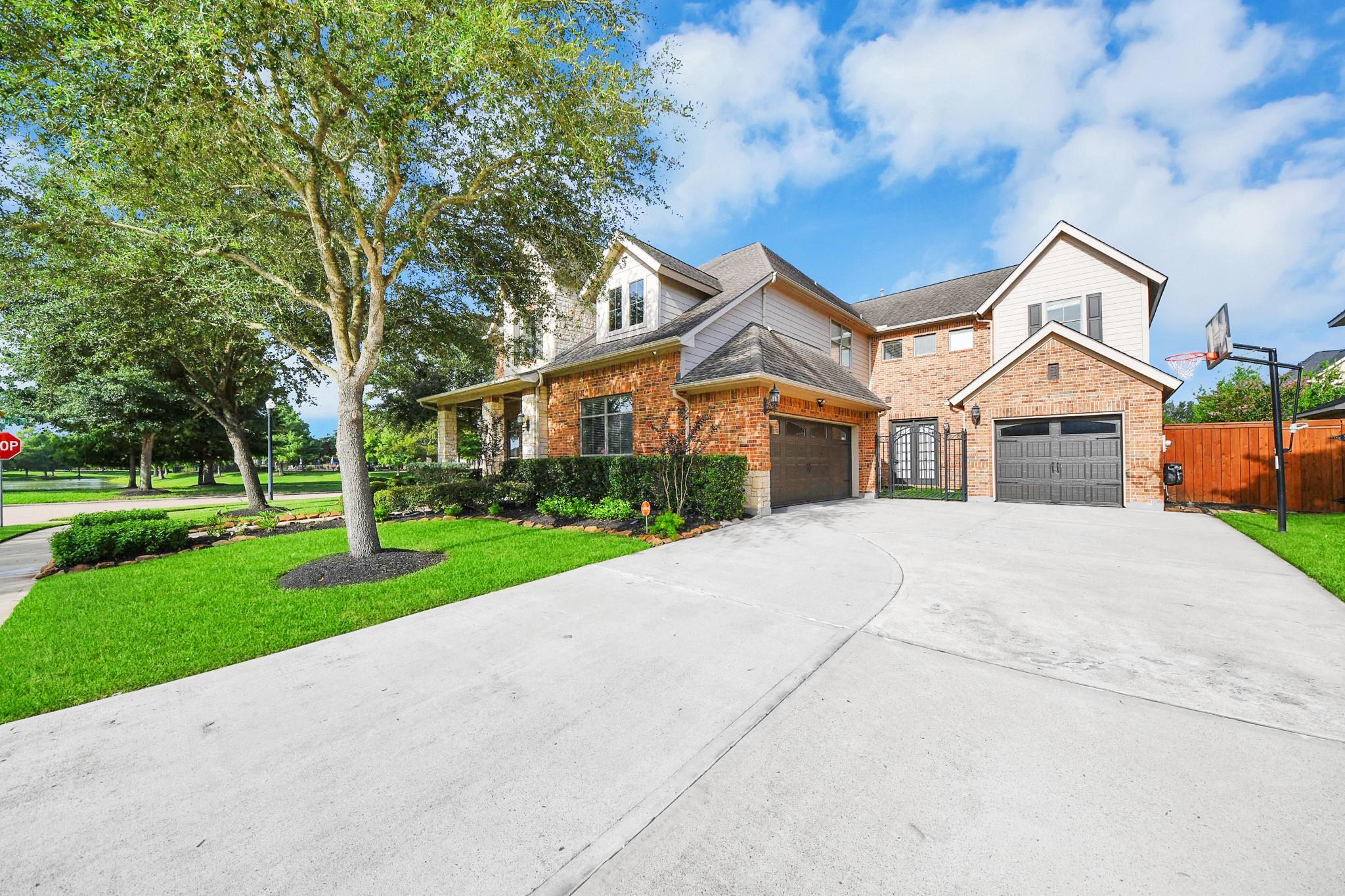 9303 Georgetown Glen Circle