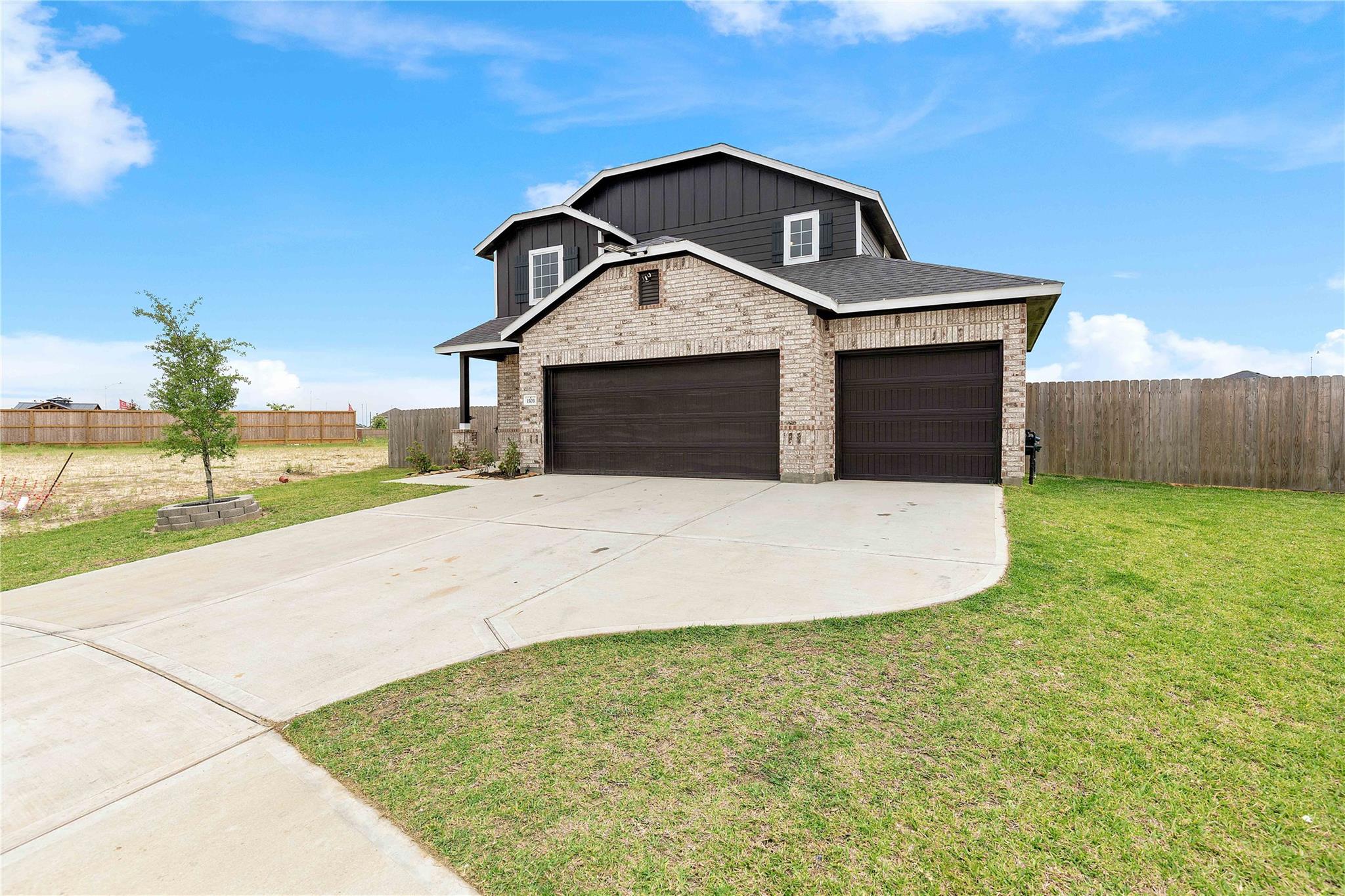 1503 Vanessa Gold Court