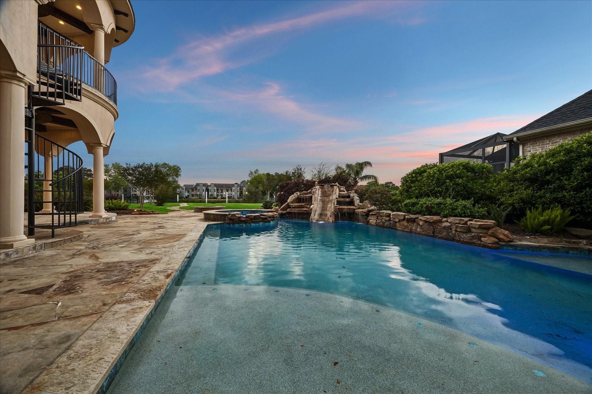 503 Constellation Boulevard