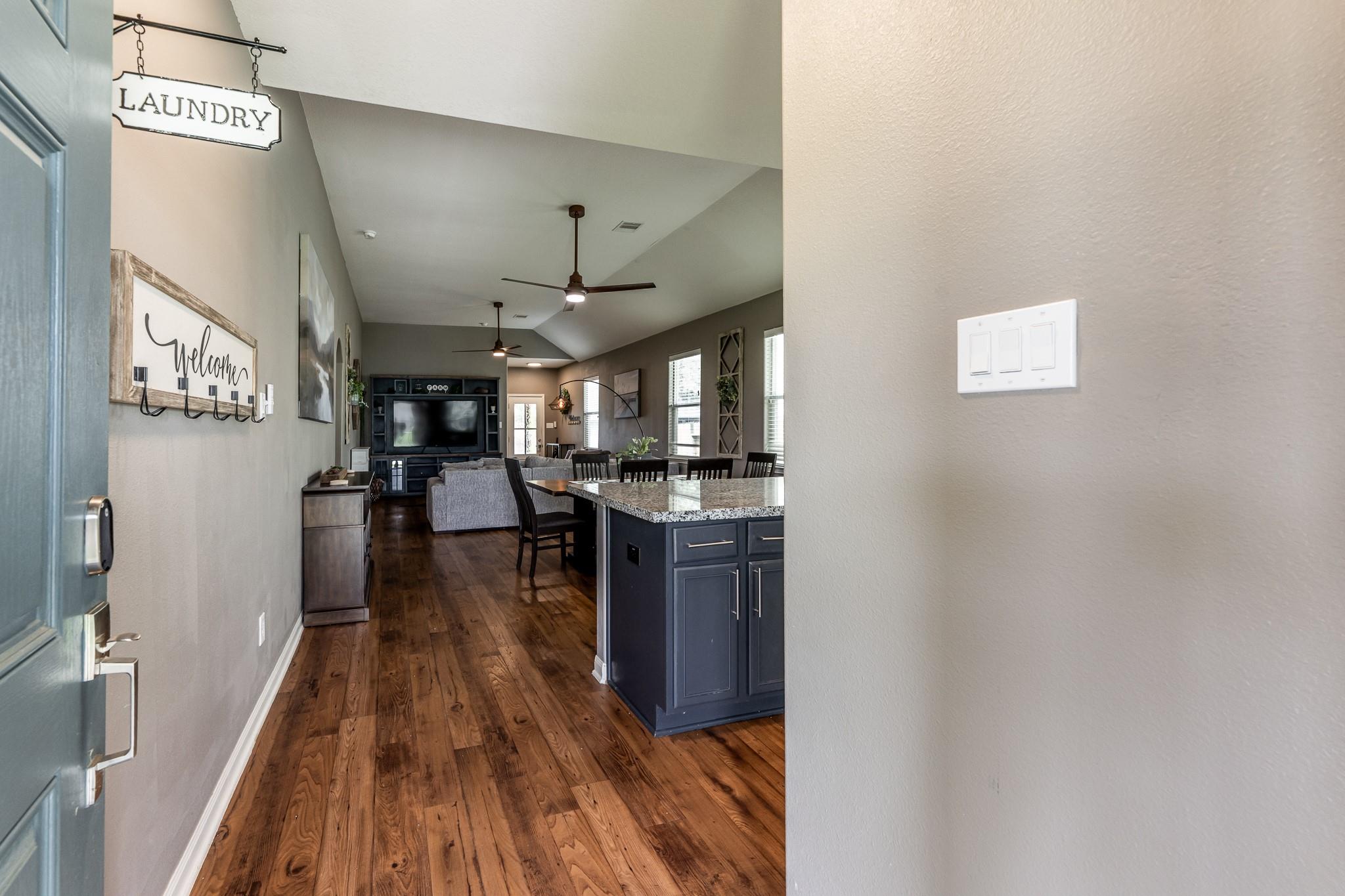 10880 S Lake Mist Ln,