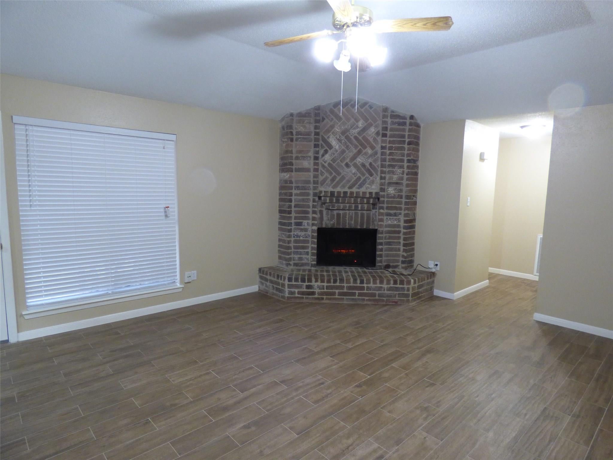 1242 Park Lane