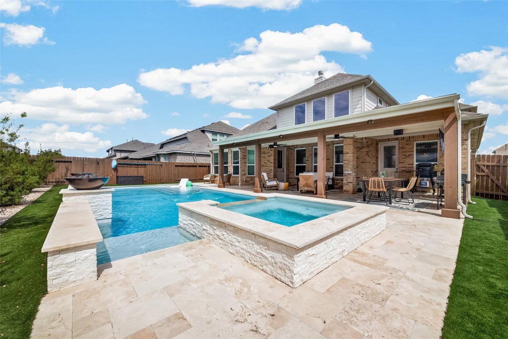 Photo of 2907 Cooper Hawk Lane, Richmond, TX 77406 (MLS # 9913425)