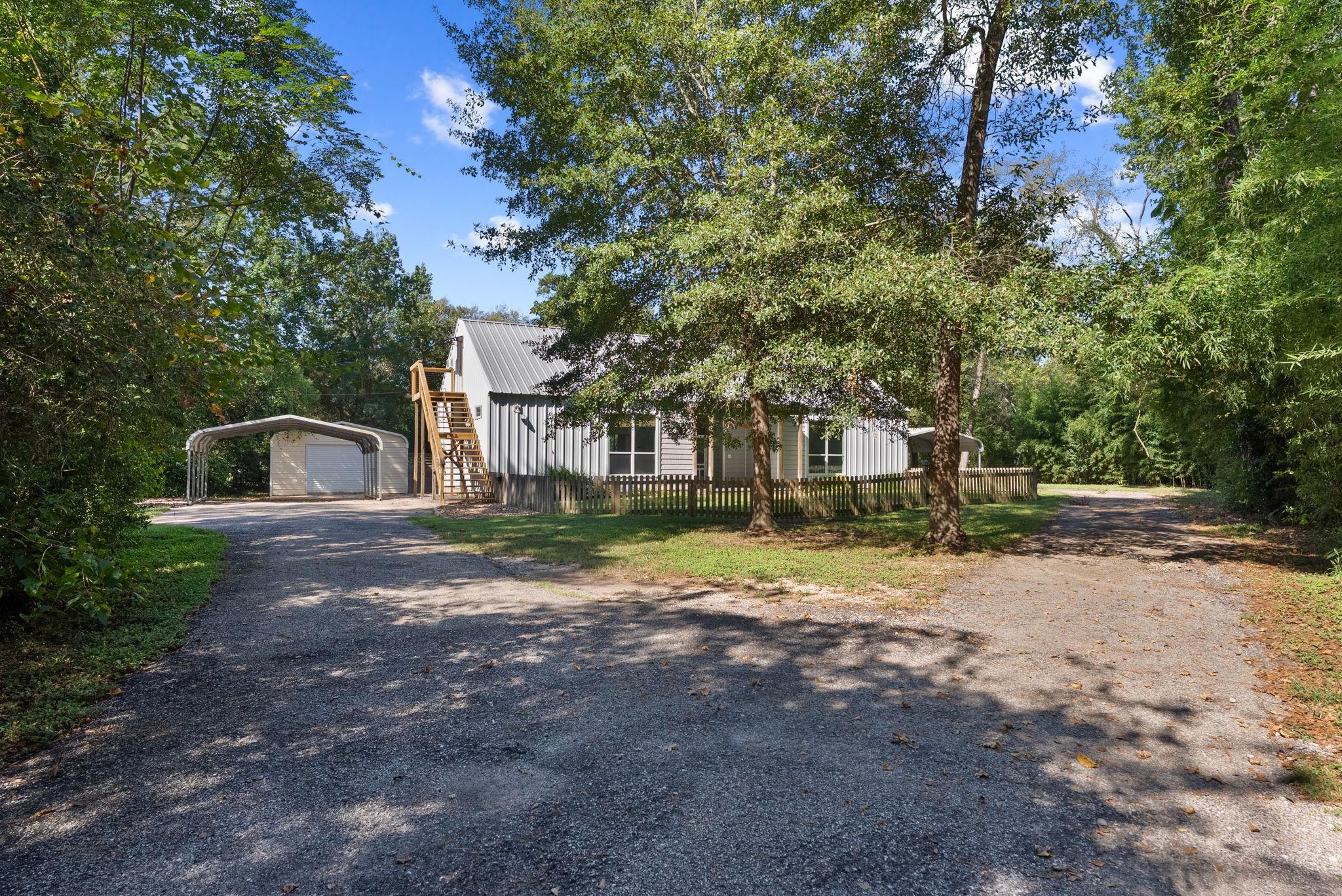 11976 Rollingwood Loop