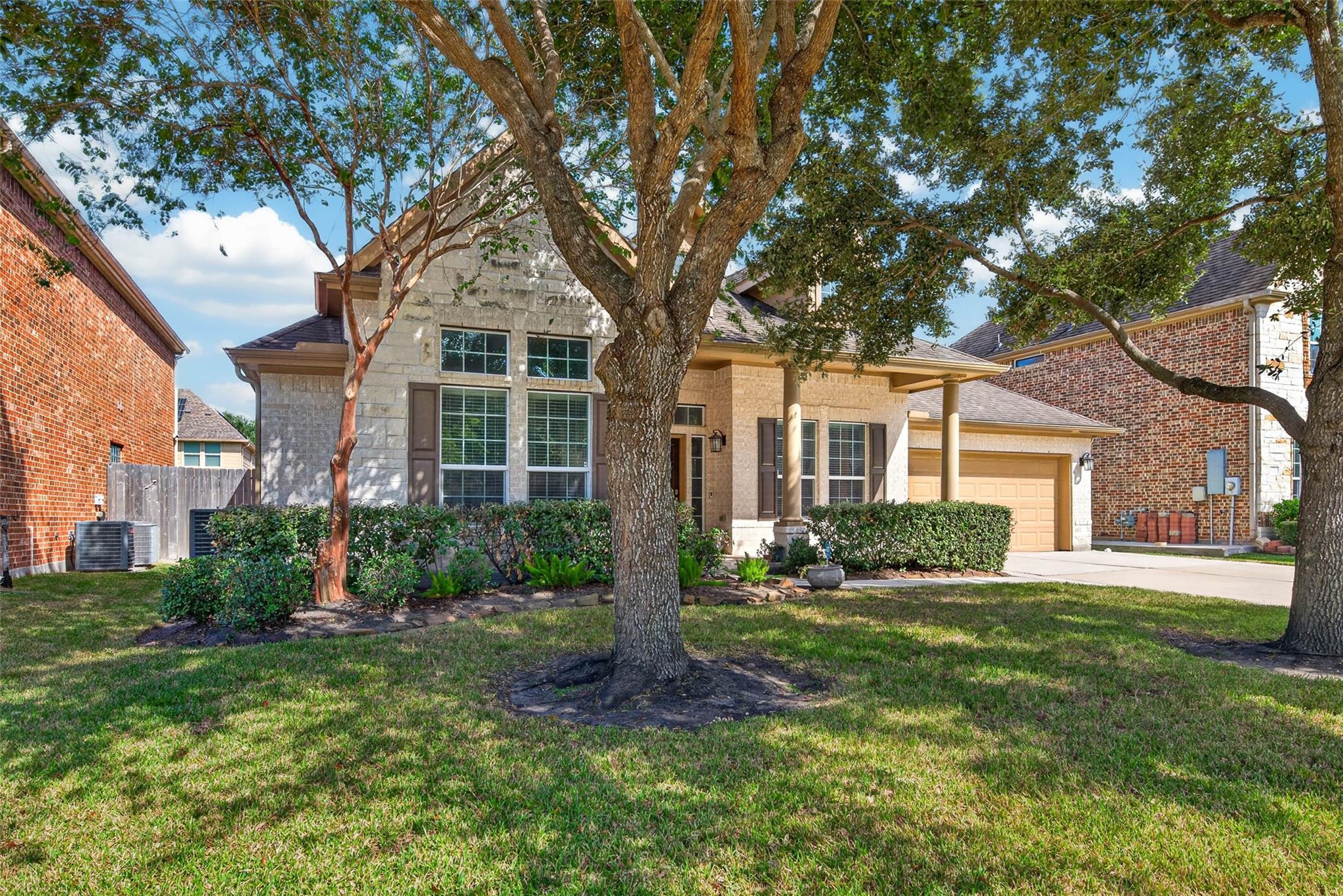 1114 Sydney Lane