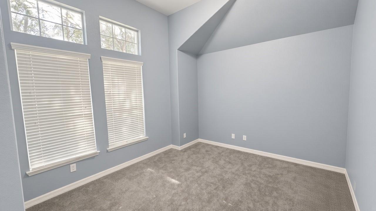 1114 Sydney Lane
