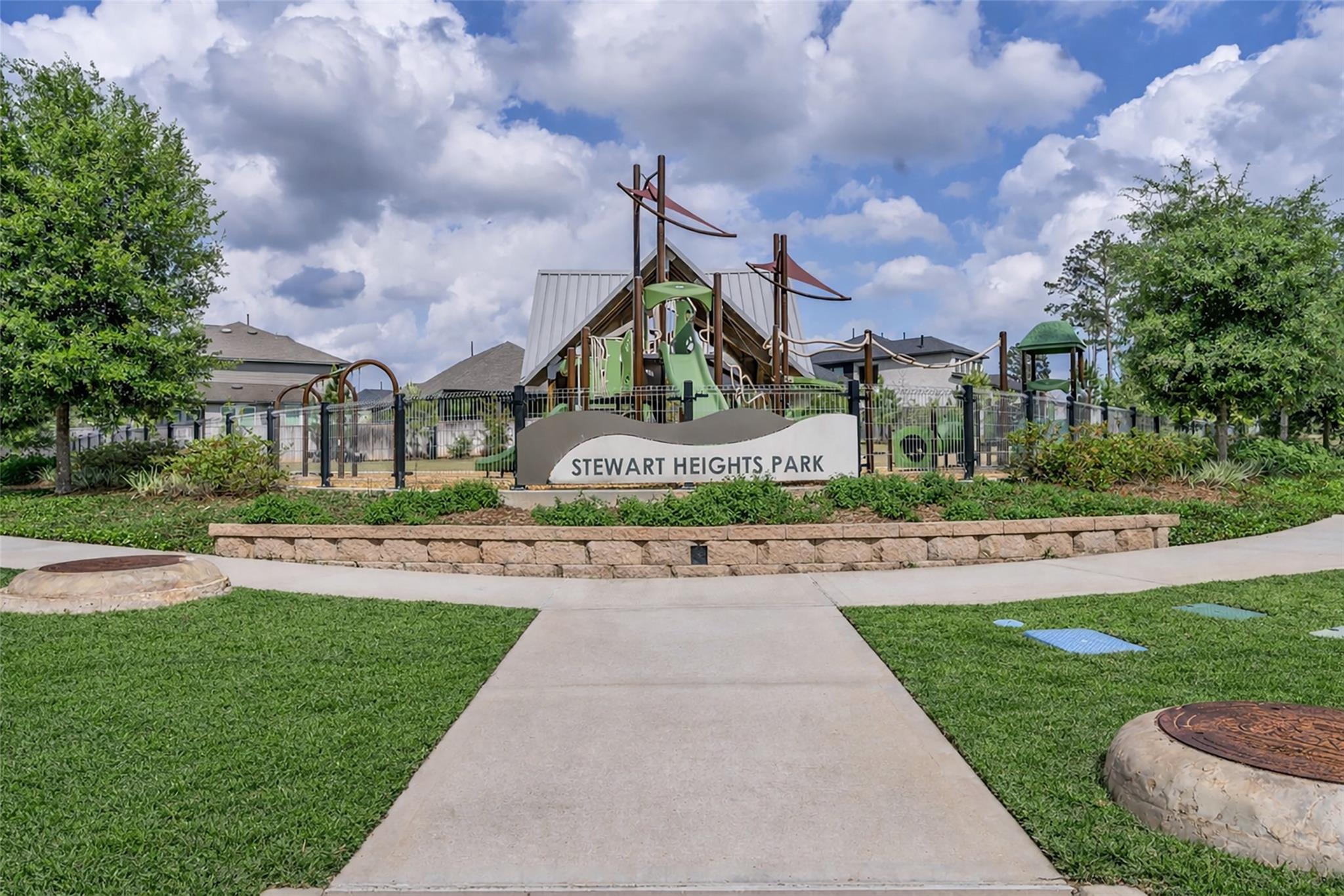 220 Nirnroot Court