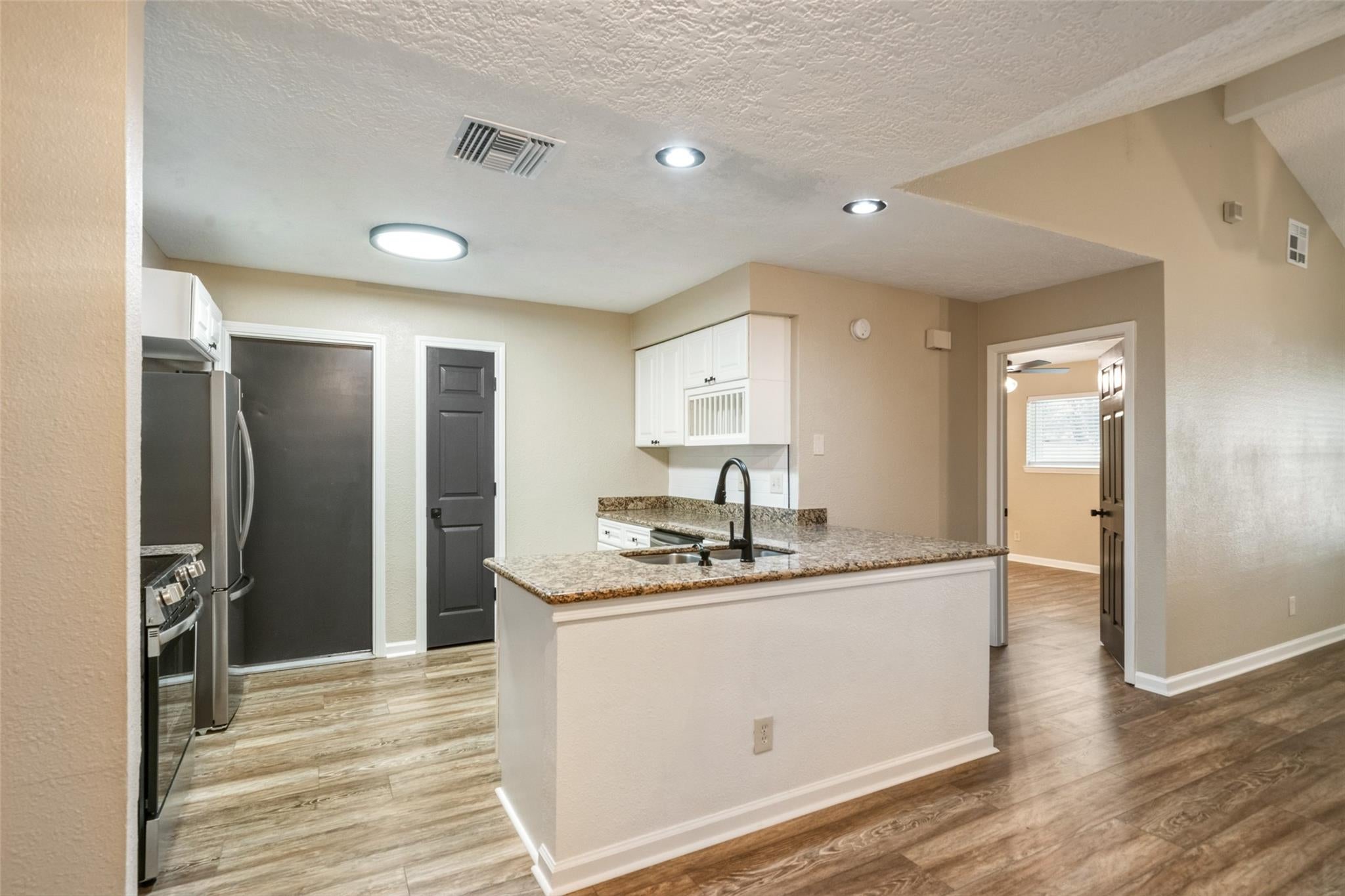3200 Sand Reef Lane