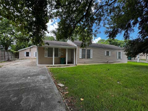 Photo of 225 Beatrice Street, La Marque, TX 77568 (MLS # 75086339)
