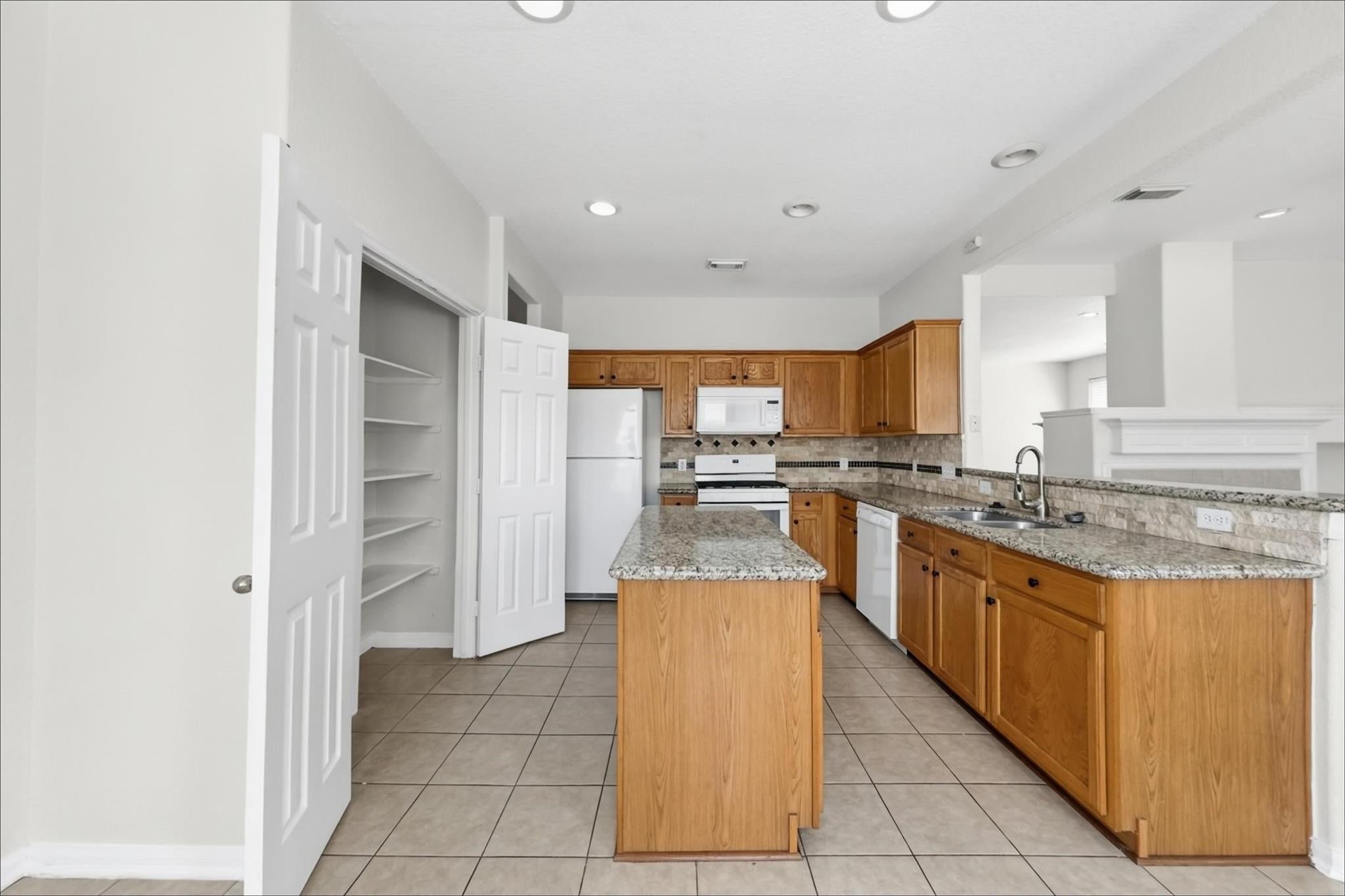 4702 Sebastopol Drive
