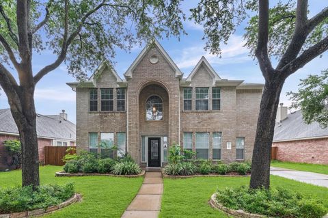 Photo of 10201 Forest Spring Lane, Pearland, TX 77584 (MLS # 81120231)