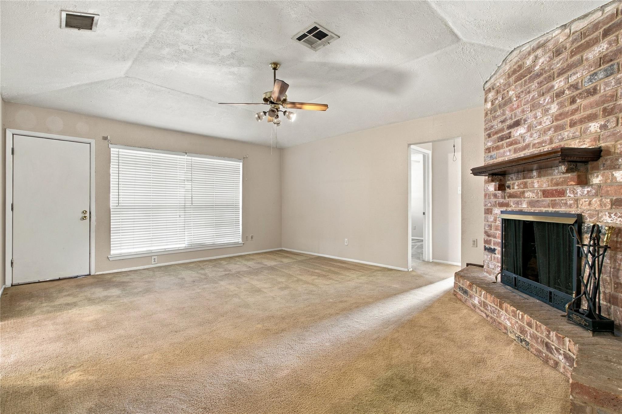 13826 Southline Road