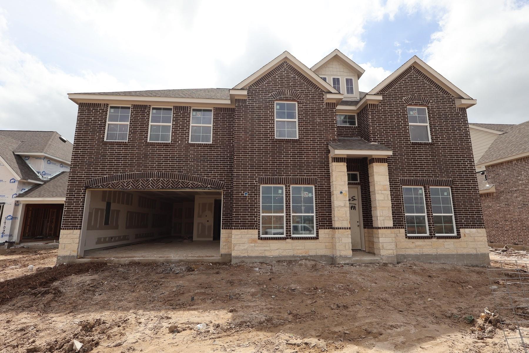 1826 S Wildflower Drive