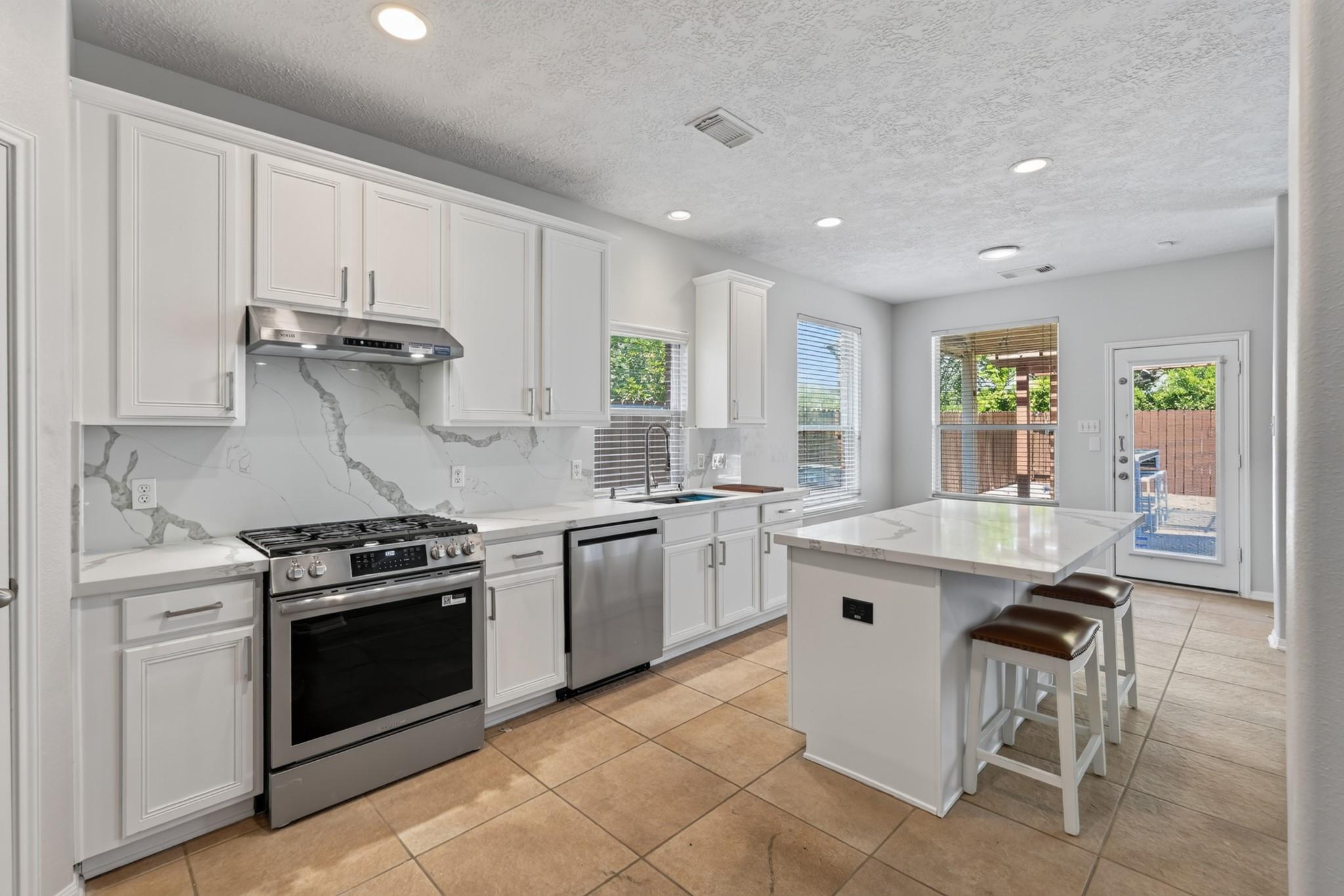 22 Frontera Circle