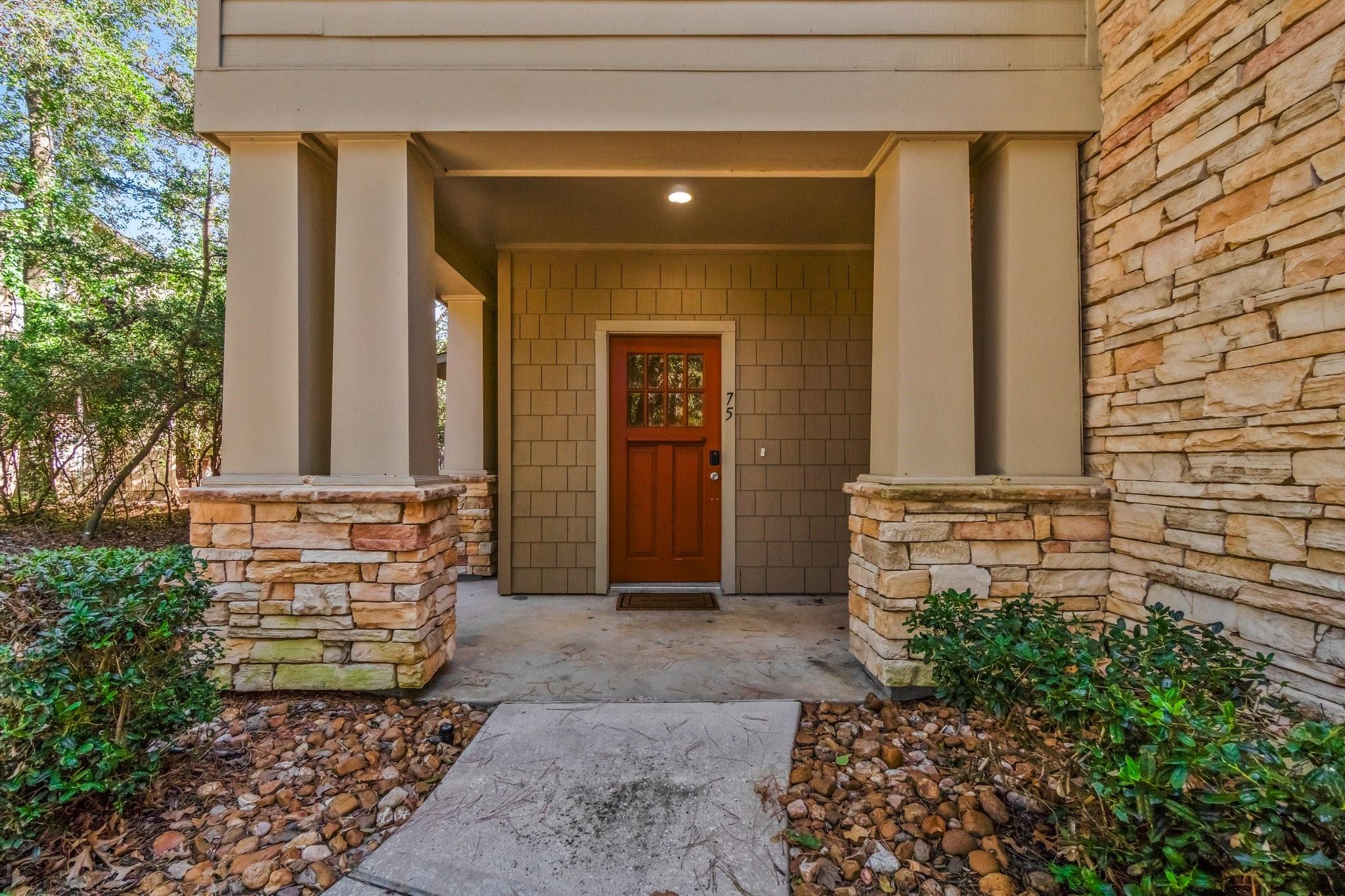 75 Scarlet Woods Court