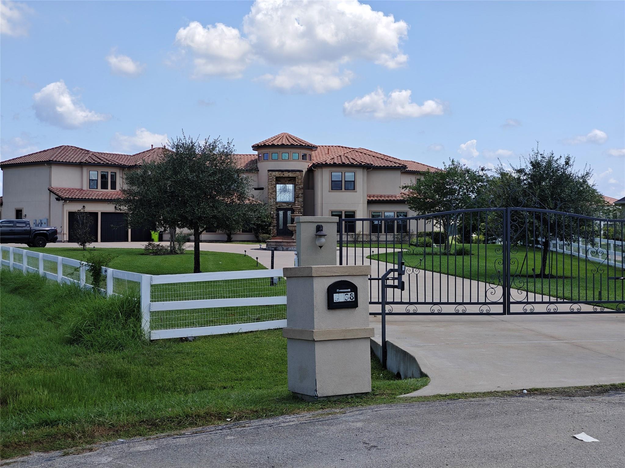 5938 Carolina Cove Drive