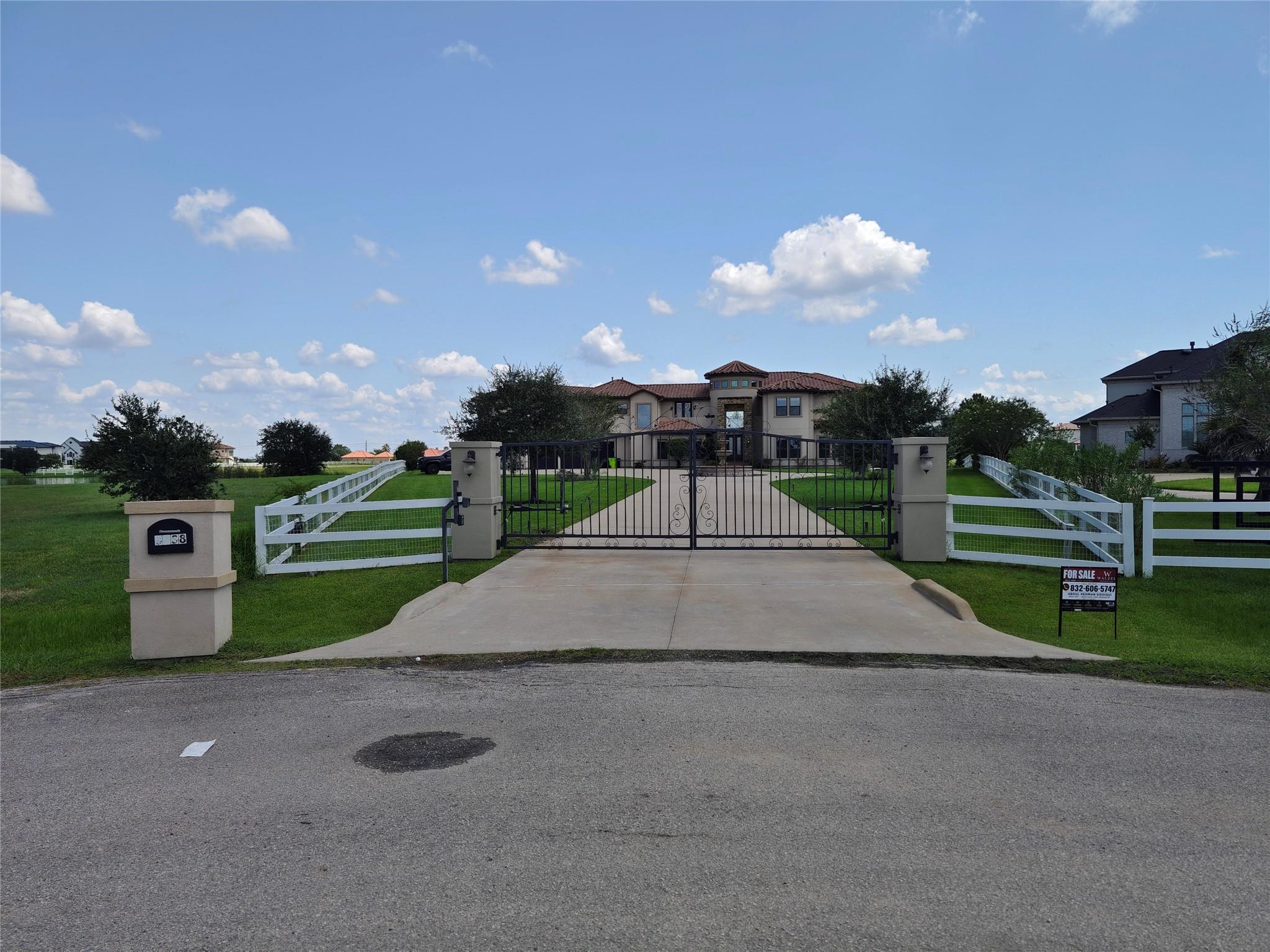 5938 Carolina Cove Drive