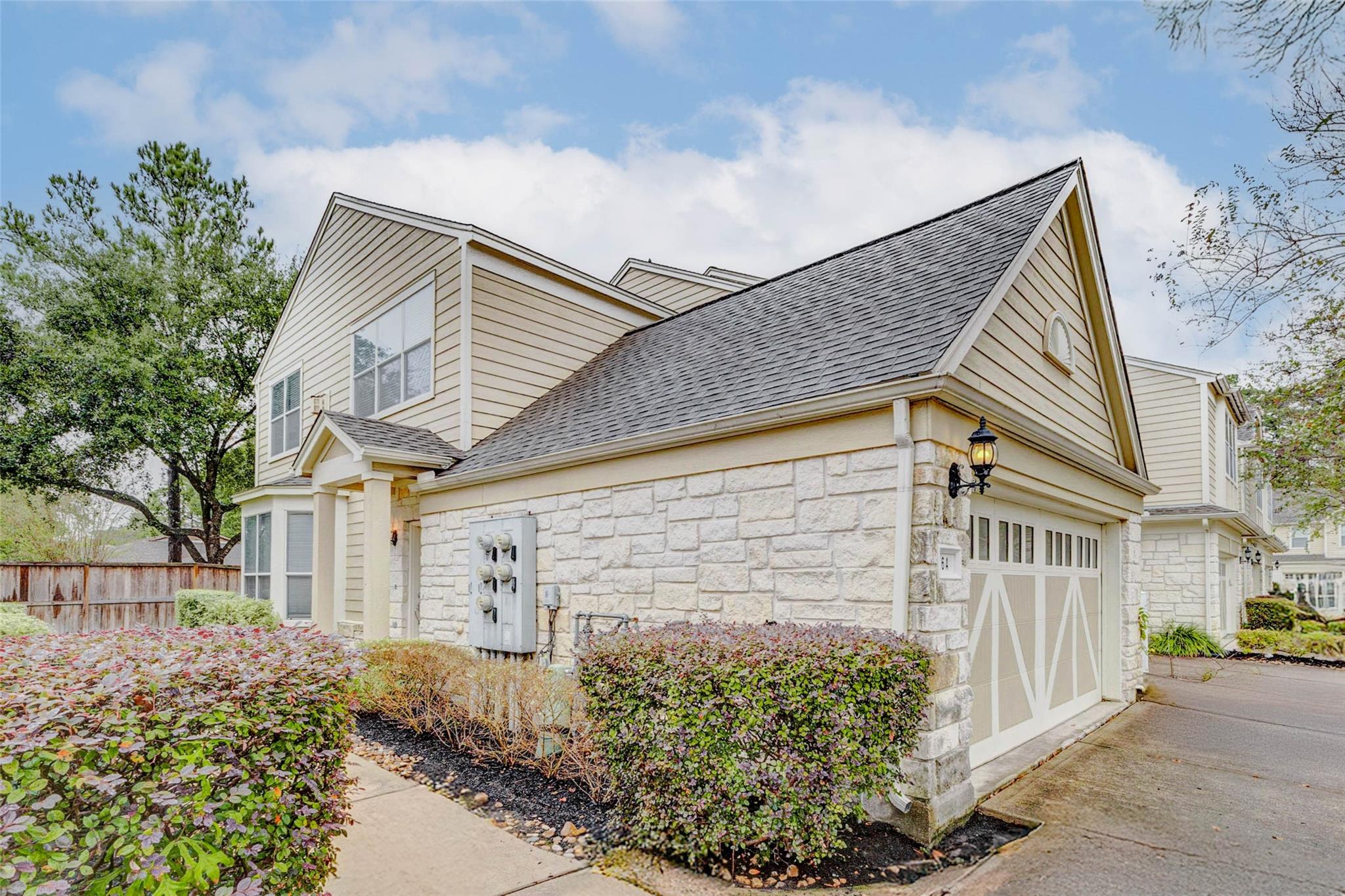 13600 Breton Ridge Street 6A