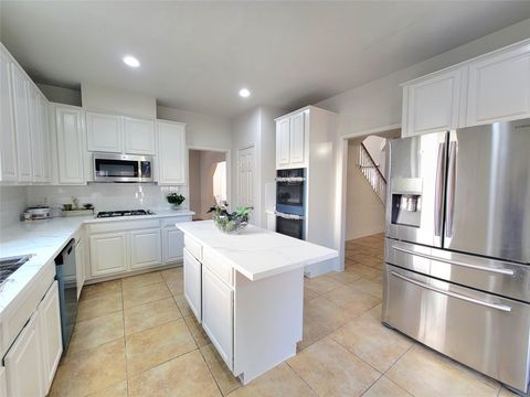 Property photo of 12014 Natural Bridges Lane, Sugar Land, TX 77498