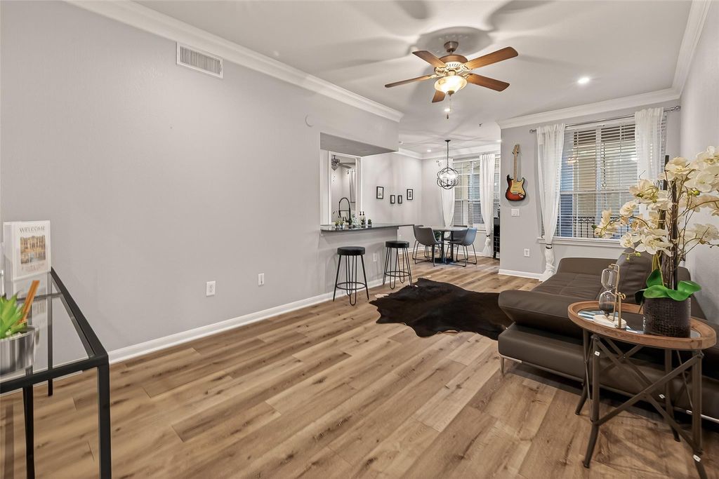 Photo of 7575 Kirby Drive #2103, Houston, TX 77030 (MLS # 66948771)