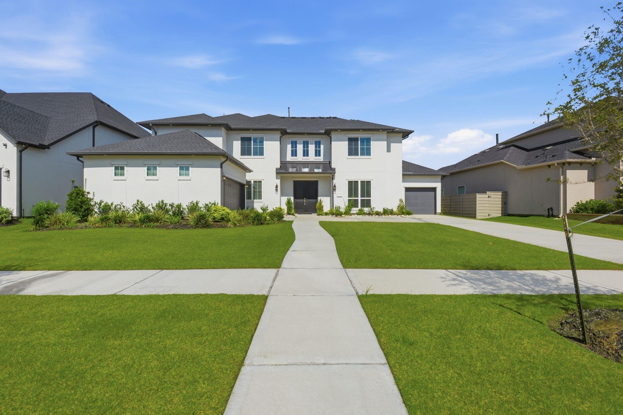 4922 Grapevine Lane
