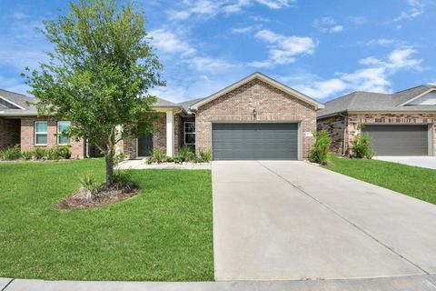 Photo of 10308 Tuscan Valley Drive, Rosharon, TX 77583 (MLS # 62581945)