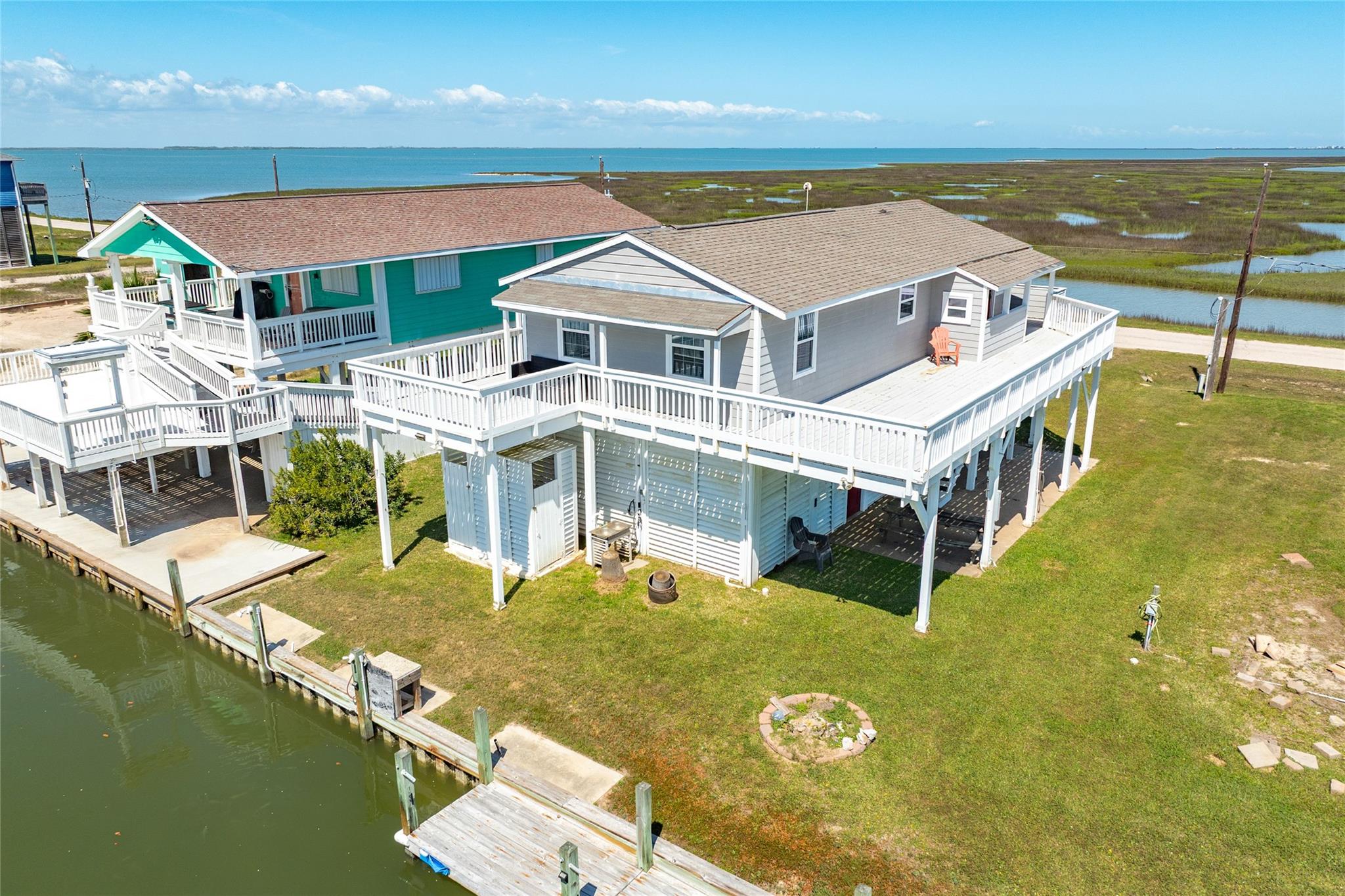 707 Pompano Lane