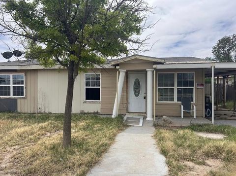 Photo of 1208 Oak Avenue, Odessa, TX 79763 (MLS # 48943587)