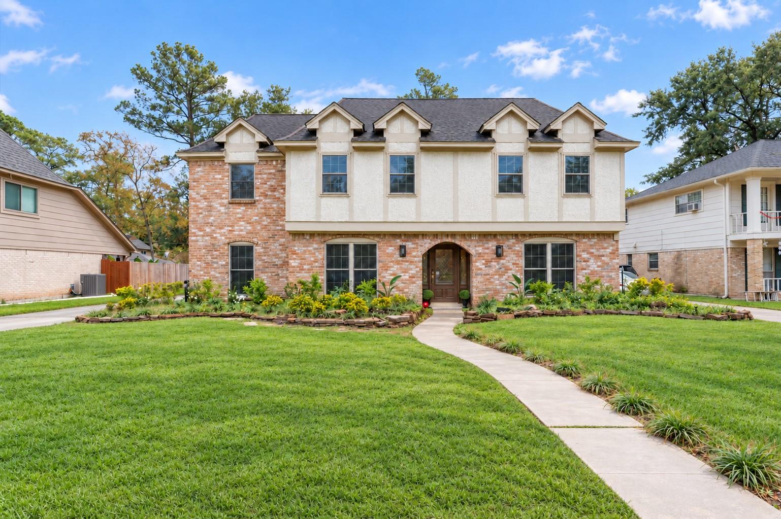 3211 Candleknoll Drive