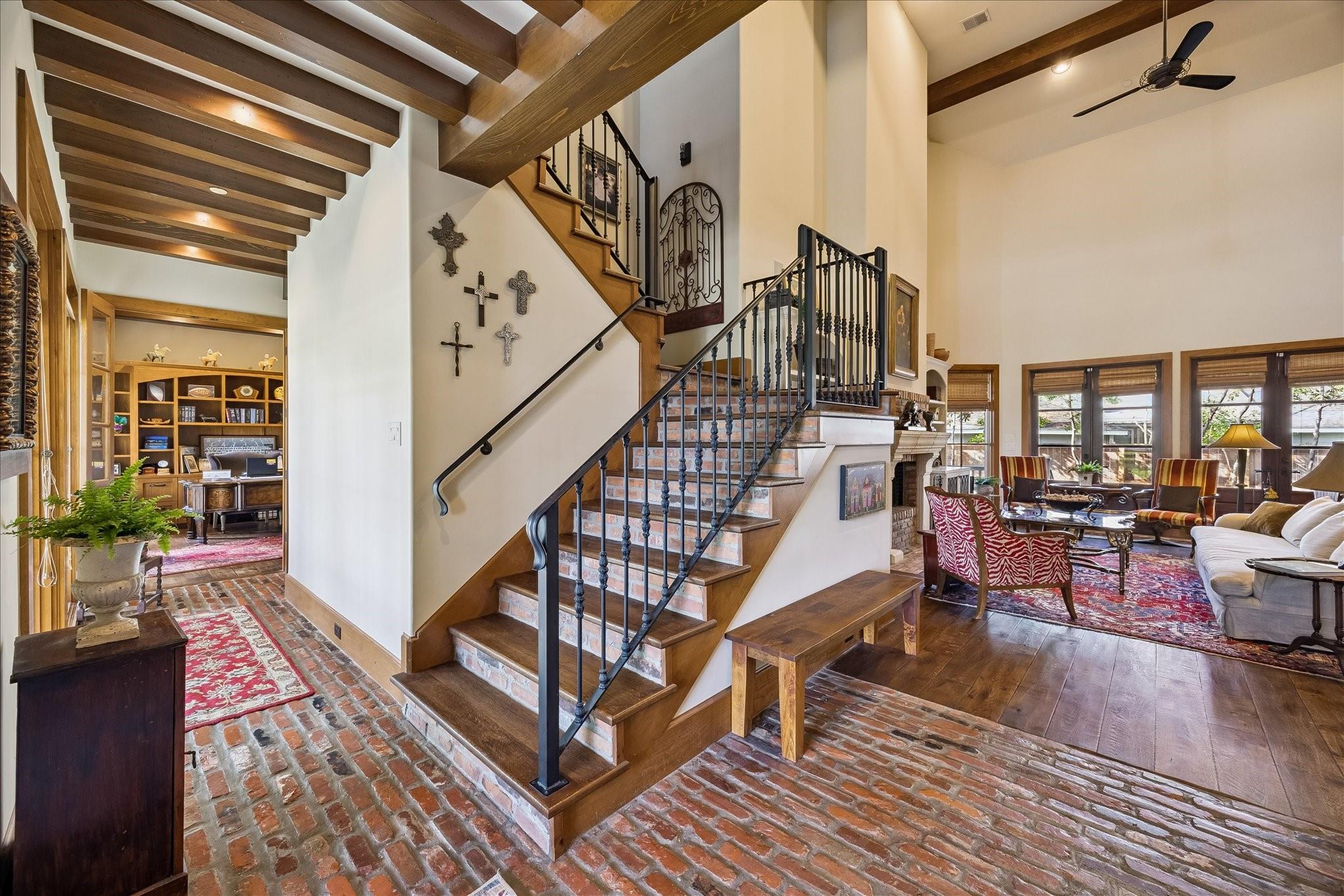 8810 Echo Valley Drive