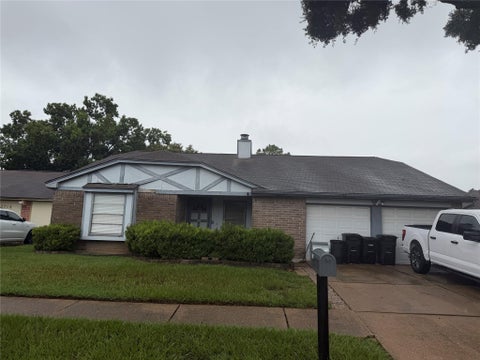 Photo of 19710 Southaven Drive, Houston, TX 77084 (MLS # 14839837)