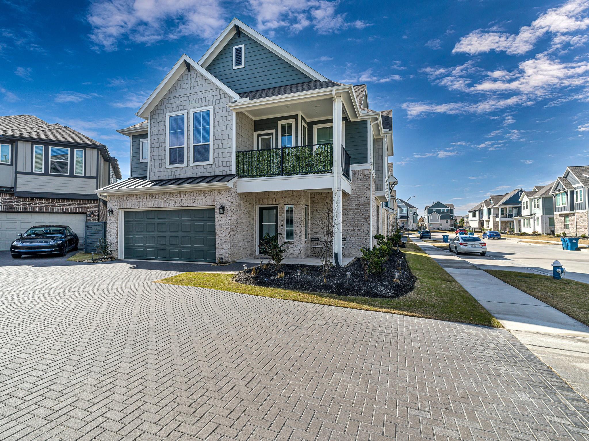 15150 Post Oak Falls Drive