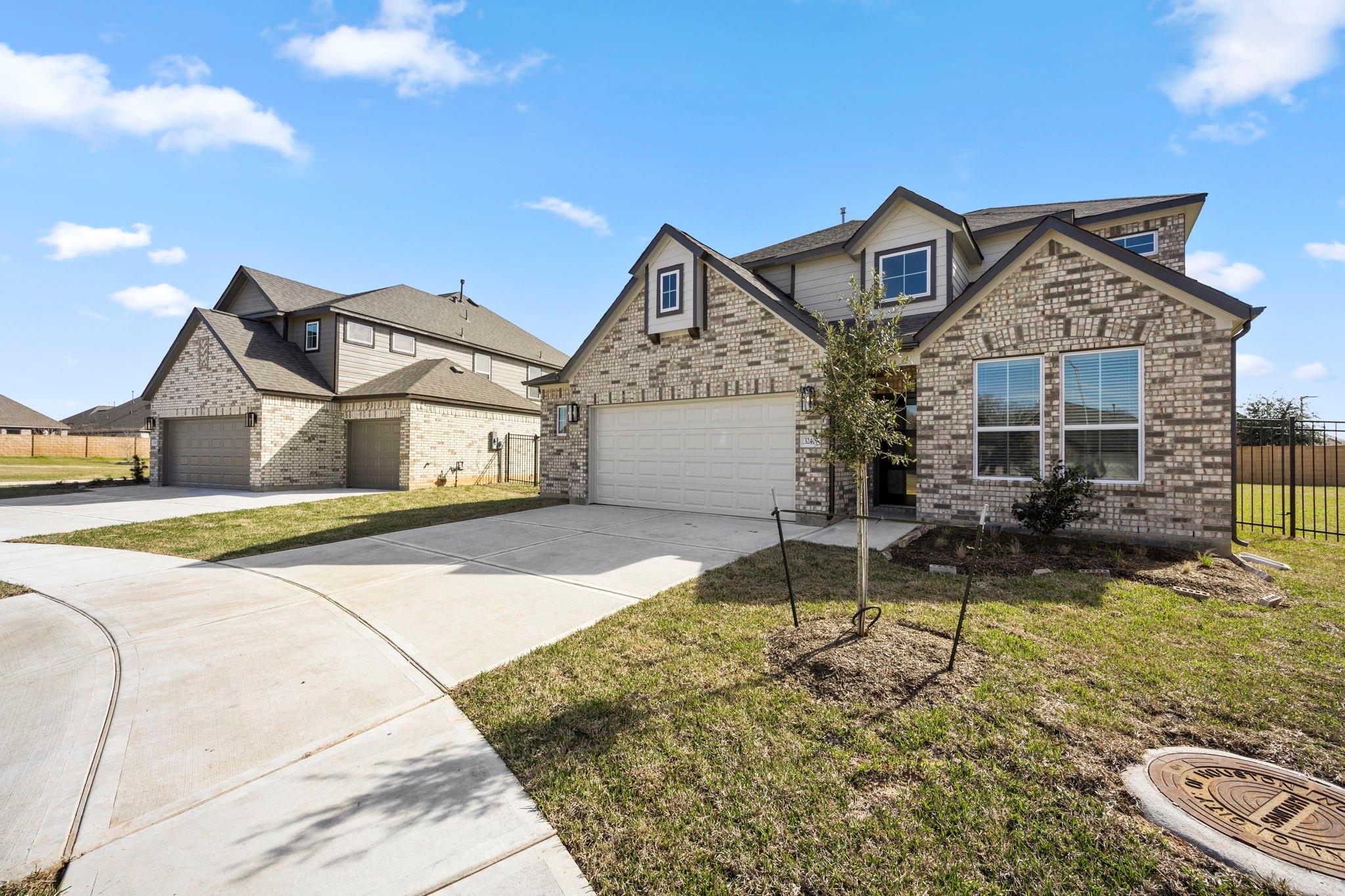 32407 Hamilton Crest Court
