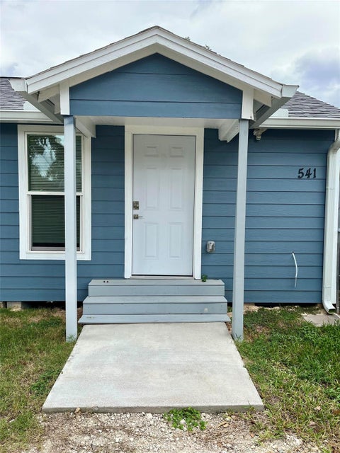 Photo of 7201 Helmers Street, Houston, TX 77022 (MLS # 55298215)