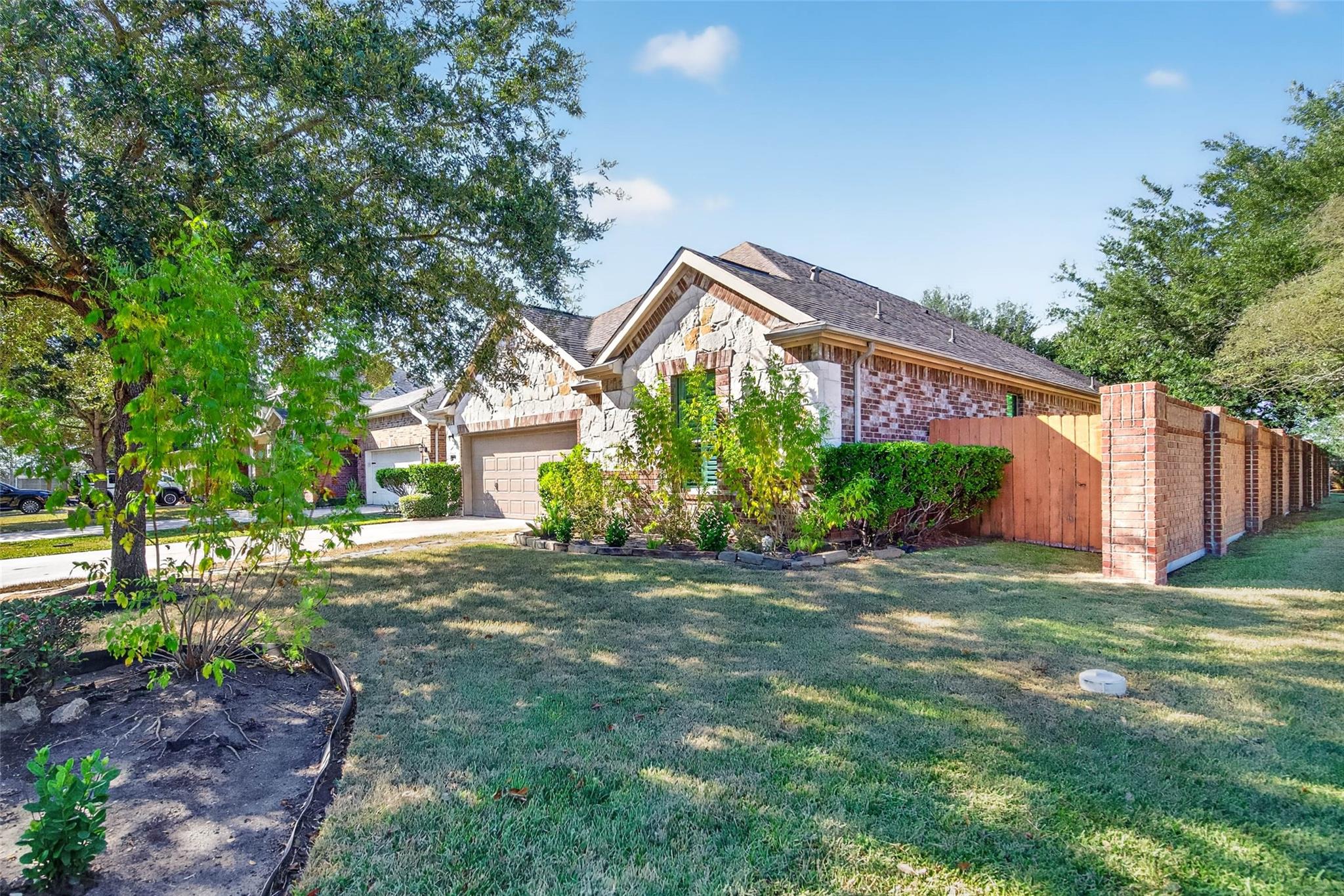 2750 Lomelina Lane