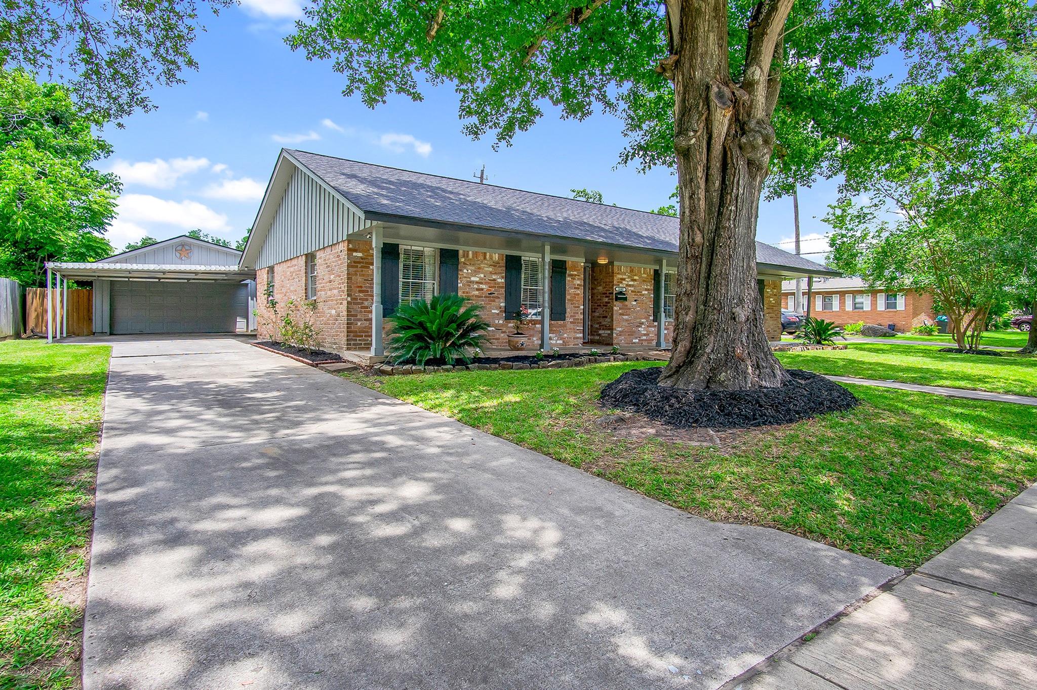 10307 Catlett Lane