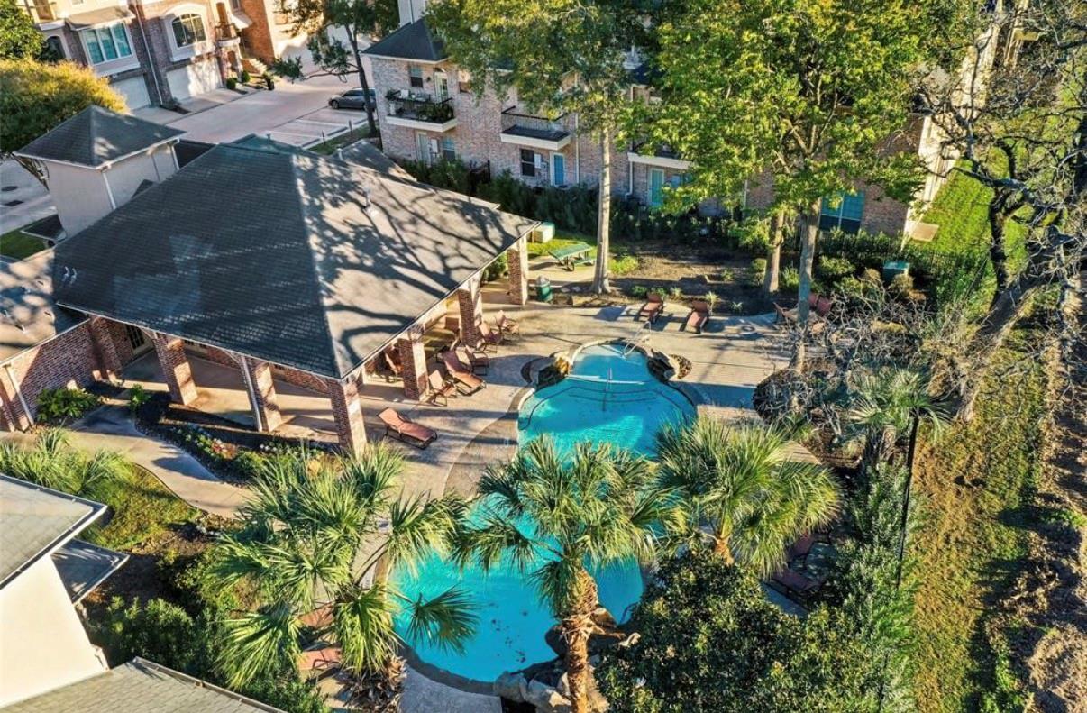 Houston, Texas 77040, United States, 2 Bedrooms Bedrooms, ,3 BathroomsBathrooms,Residential,Pending,245996